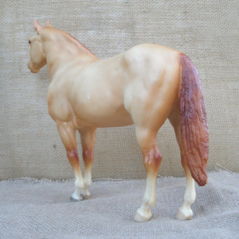 Vintage Breyer Quarter Horse Stallion Apricot Dun Model 705 - Picture 4 of 16